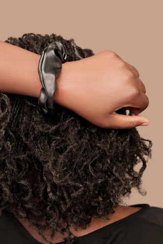 FAUX LEATHER SCRUNCHIE - Kandaka Safia