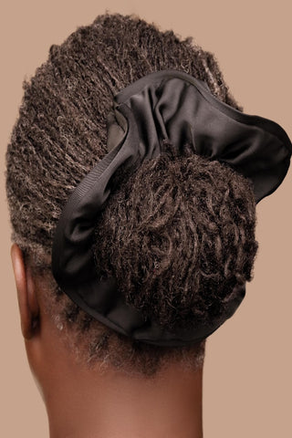 MEGA SCRUNCHIE - Kandaka Safia